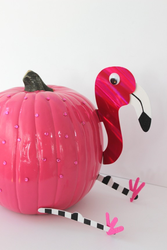 flamingo-pumpkin-1
