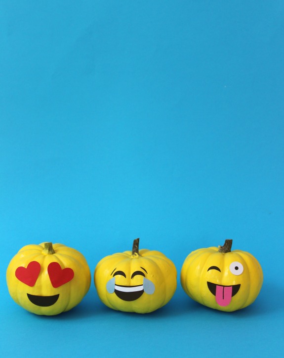 emoji-pumpkins-1